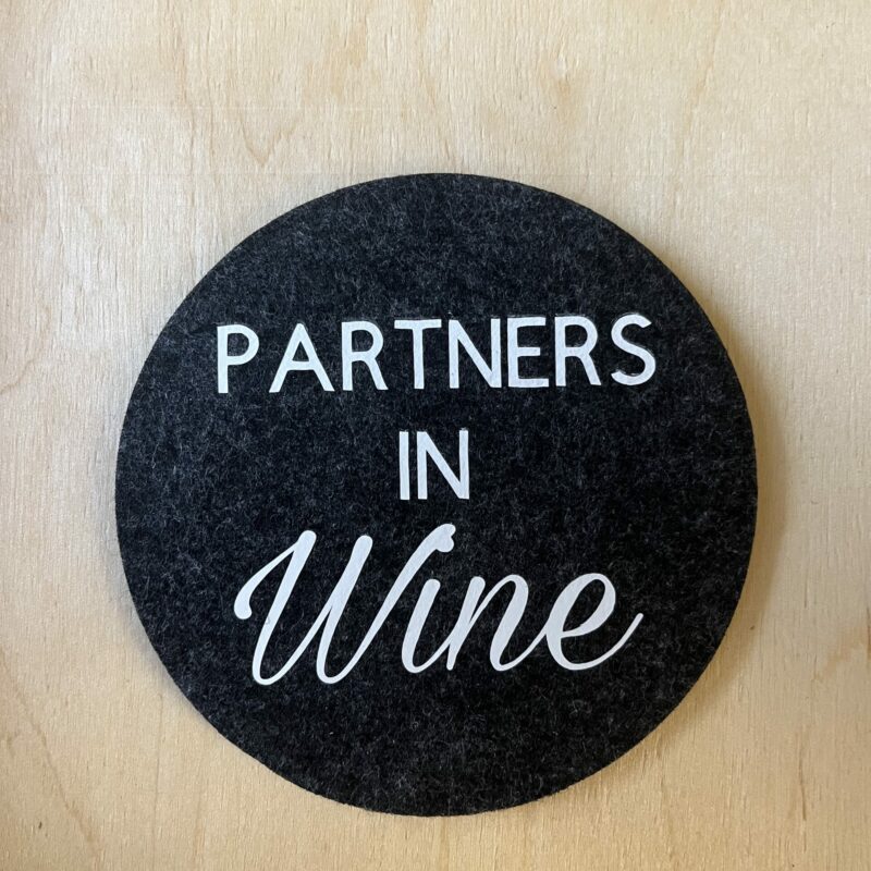 Untersetzer aus Filz für Weinliebhaber (Partners in Wine) anthrazit