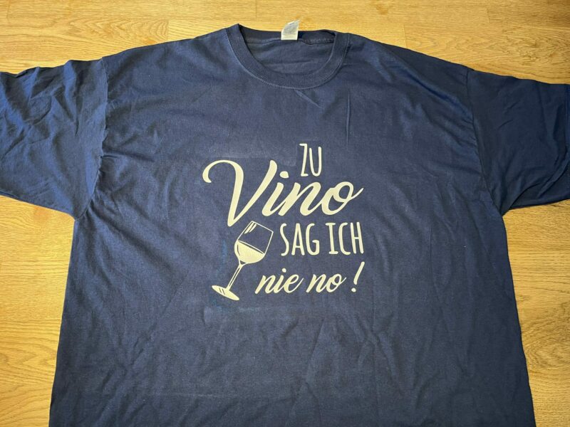 T-Shirt zu Vino sag ich nie no! – Bild 2